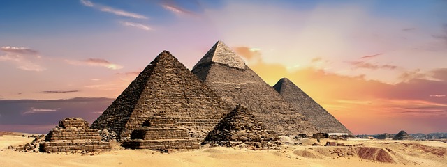 pyramidy v EgyptÄ›